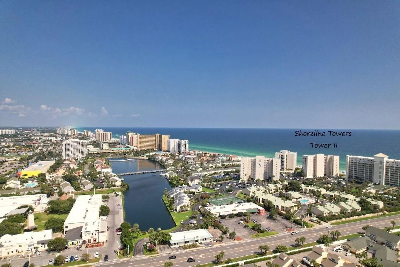 Beachfront - Huge, 3Bdr-2Ba Condo Sleeps 10 People, Great For Groups Destin Apartment