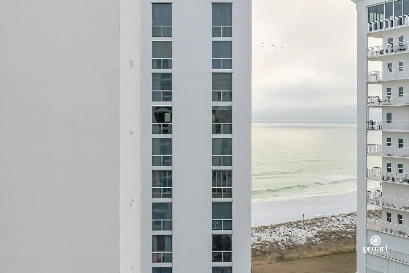 Apartment Beachfront - Huge, 3Bdr-2Ba Condo Sleeps 10 People, Great For Groups Destin United States